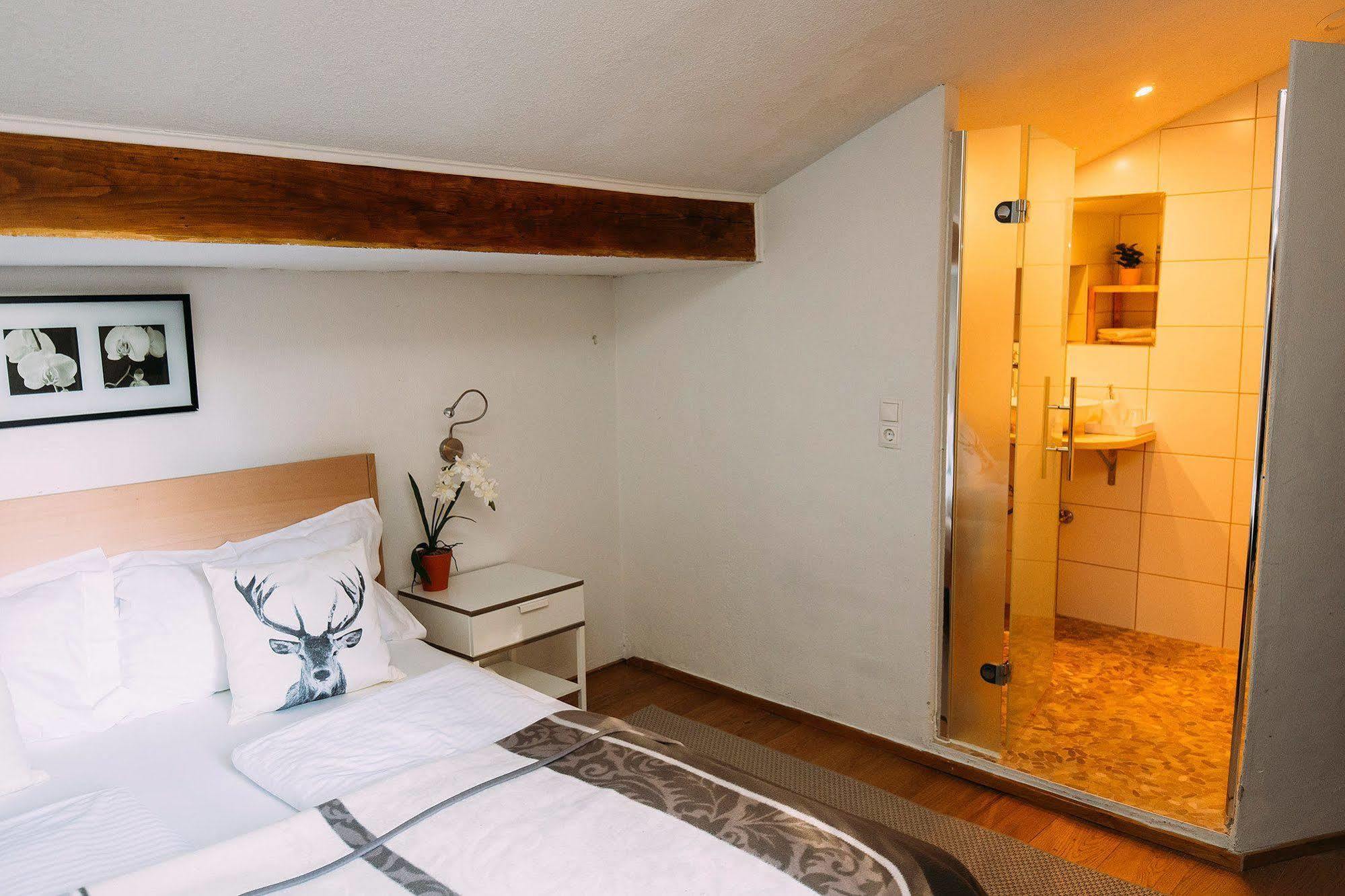 Hôtel Gasthof Zum Schupfen à Innsbruck Extérieur photo